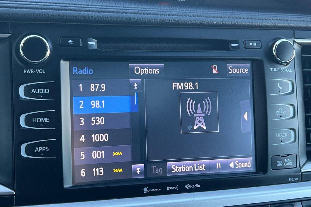 used 2019 Toyota Highlander car, priced at $19,497