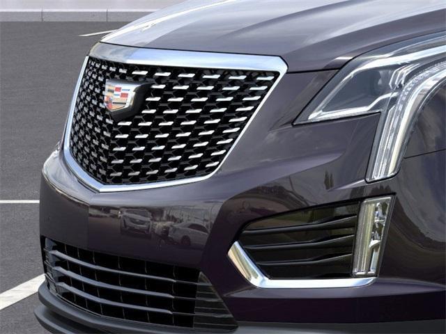 new 2025 Cadillac XT5 car, priced at $47,315