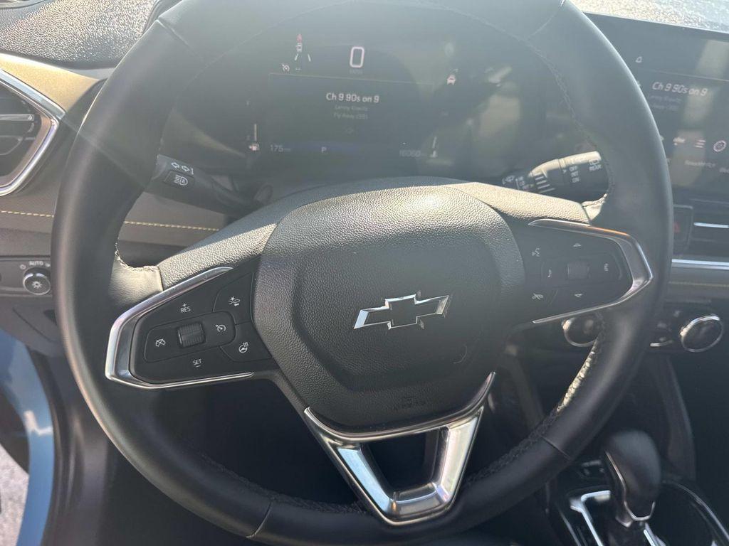 used 2025 Chevrolet TrailBlazer car, priced at $28,497