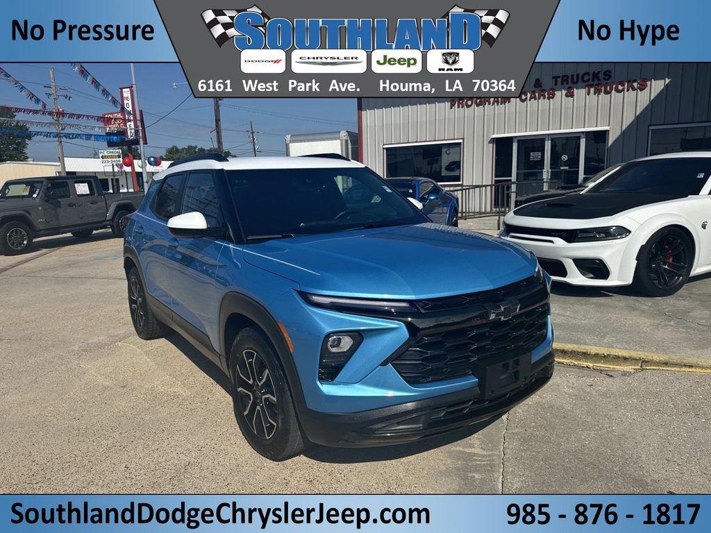 used 2025 Chevrolet TrailBlazer car, priced at $28,497