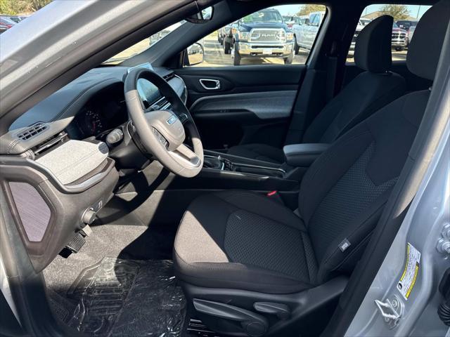 new 2025 Jeep Compass car, priced at $26,500