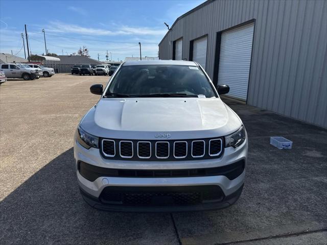 new 2025 Jeep Compass car, priced at $26,500