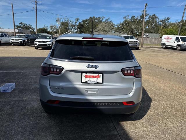 new 2025 Jeep Compass car, priced at $26,500