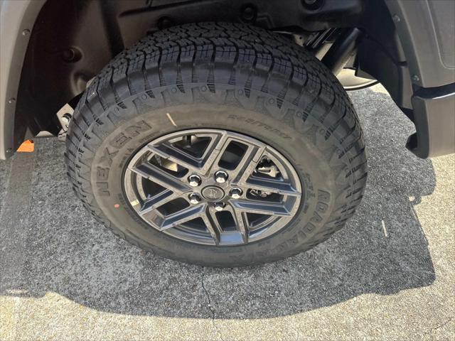 new 2025 Jeep Wrangler car, priced at $50,127