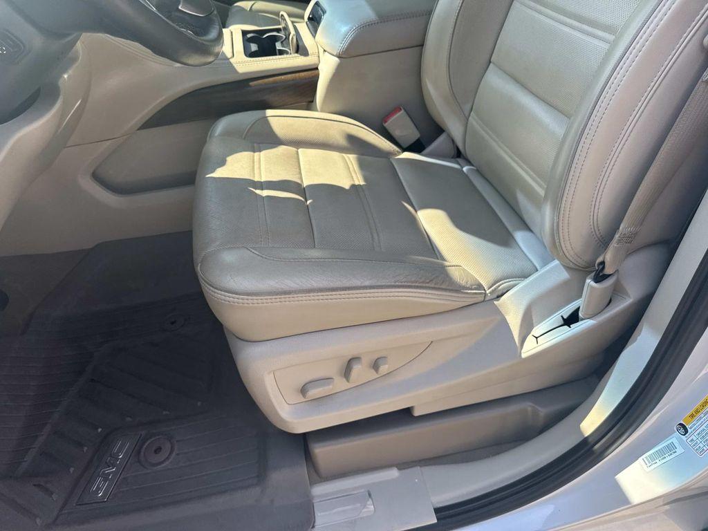 used 2019 GMC Yukon car, priced at $41,997