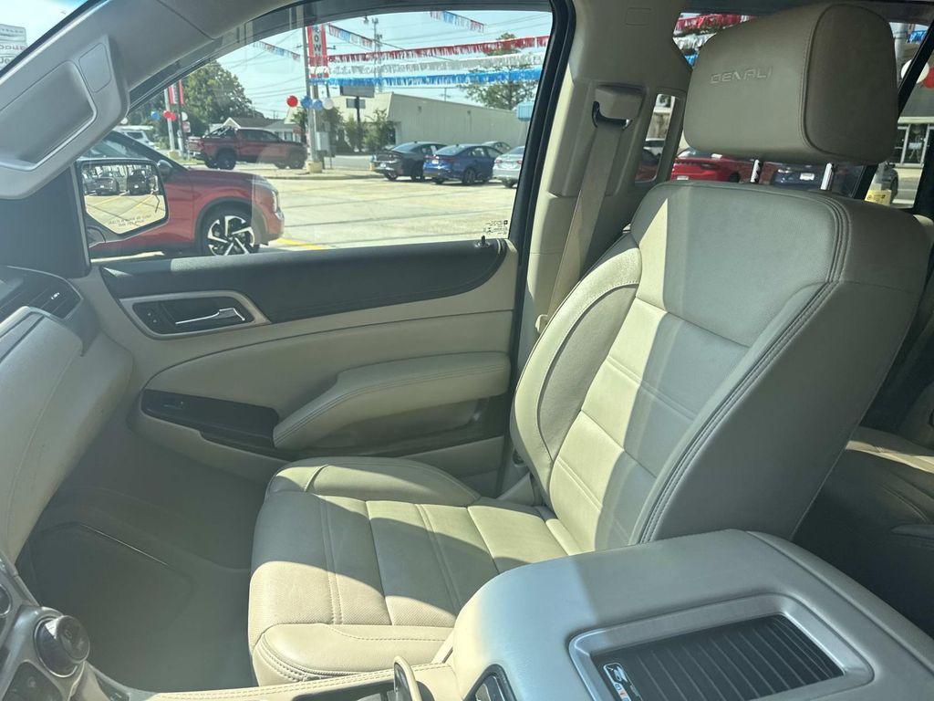 used 2019 GMC Yukon car, priced at $41,997