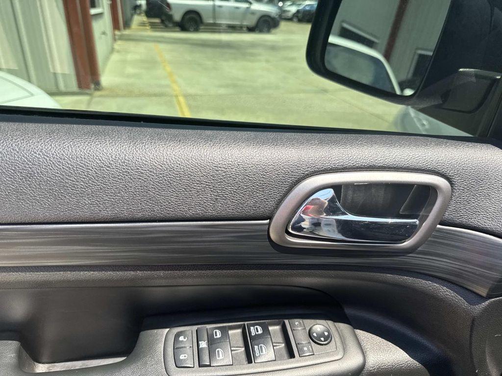 used 2019 Jeep Grand Cherokee car, priced at $20,997