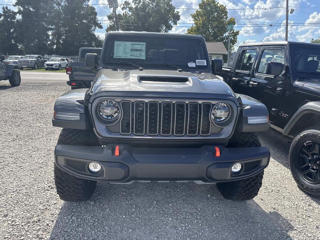 new 2025 Jeep Gladiator car, priced at $53,605