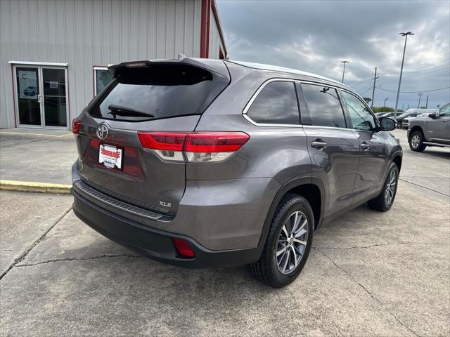 used 2019 Toyota Highlander car, priced at $26,997