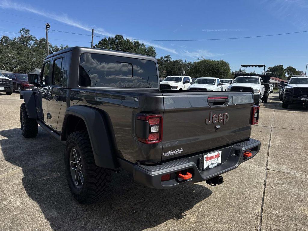 new 2025 Jeep Gladiator car, priced at $53,505