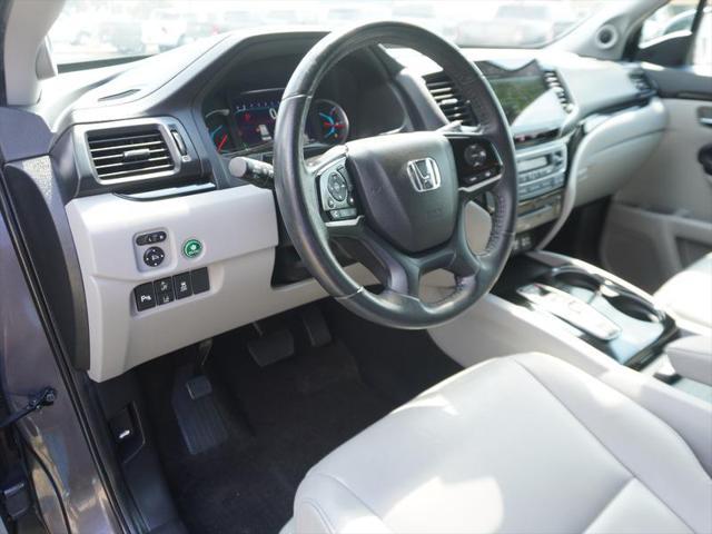 used 2022 Honda Pilot car, priced at $29,997