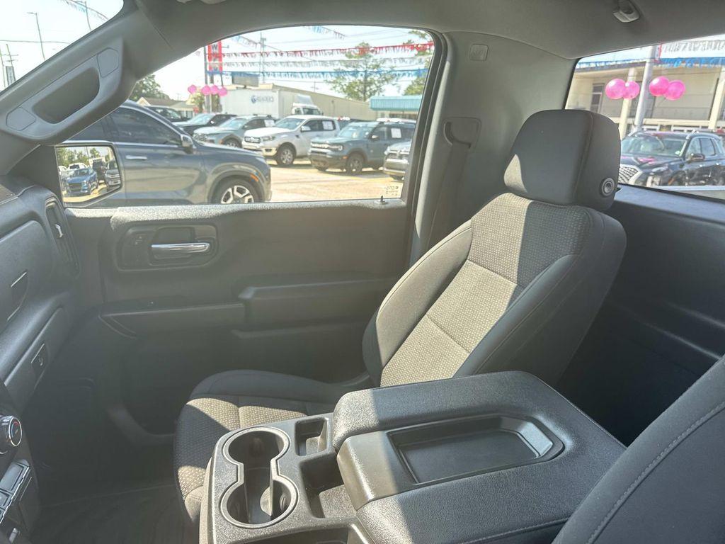 used 2024 Chevrolet Silverado 1500 car, priced at $28,997