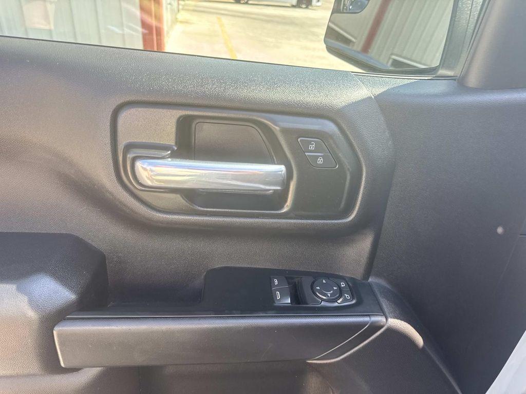 used 2024 Chevrolet Silverado 1500 car, priced at $28,997