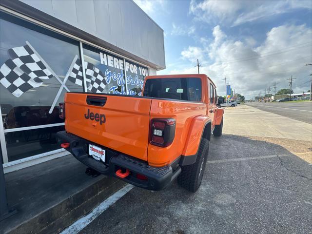 new 2025 Jeep Gladiator car, priced at $58,275