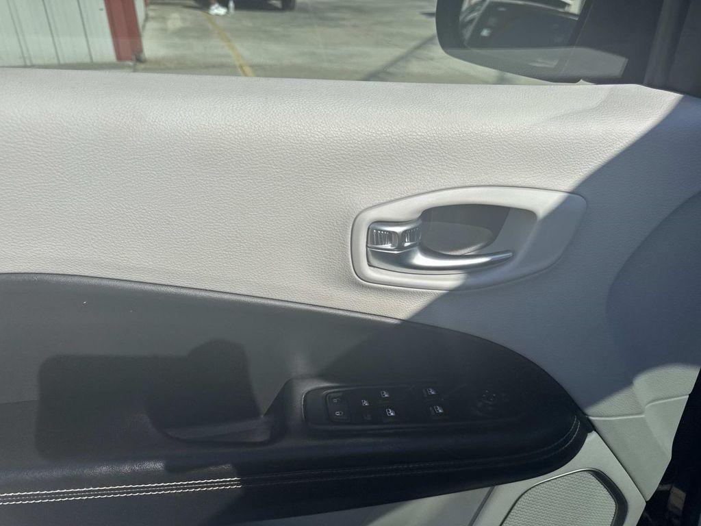 used 2020 Jeep Compass car, priced at $18,997
