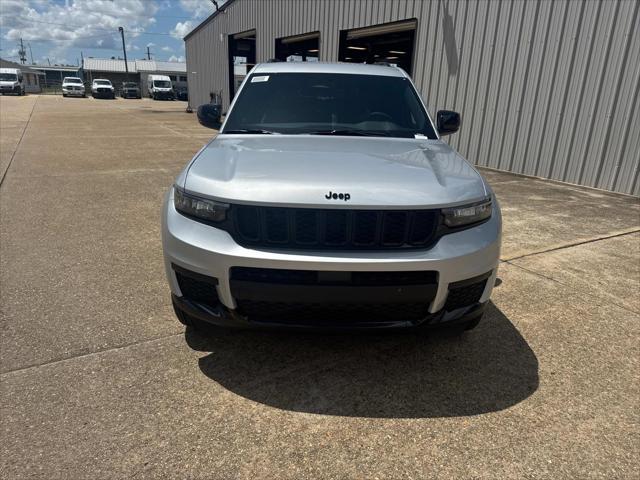 new 2025 Jeep Grand Cherokee L car, priced at $41,730