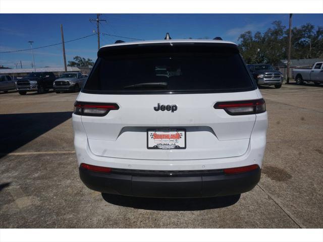 new 2024 Jeep Grand Cherokee car, priced at $48,550