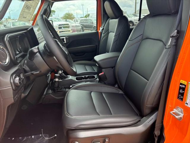 new 2025 Jeep Wrangler car, priced at $53,915