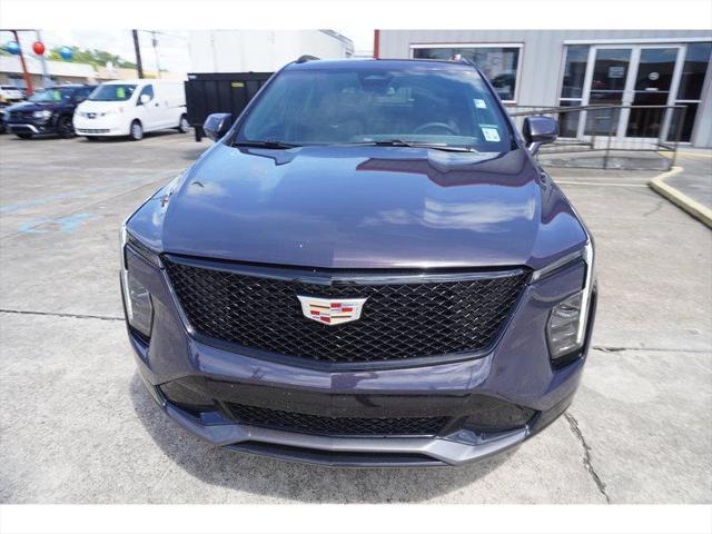 used 2024 Cadillac XT4 car, priced at $40,997