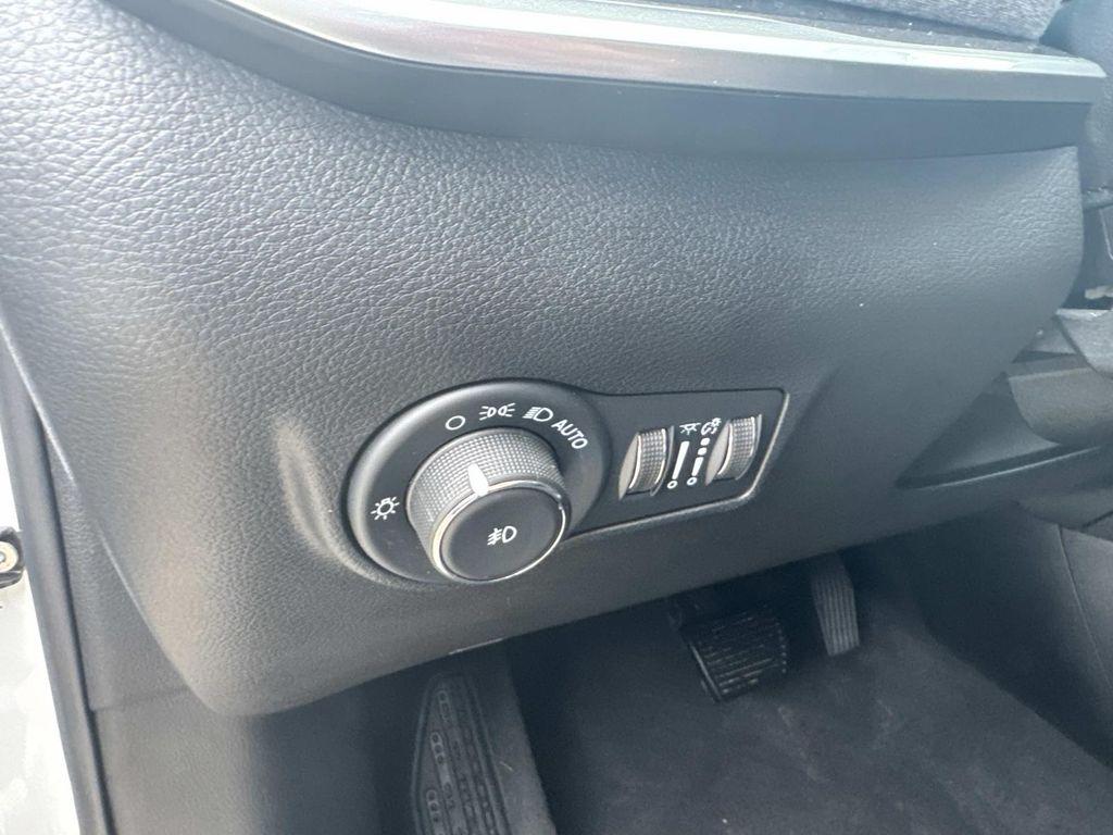 used 2022 Jeep Compass car, priced at $22,997