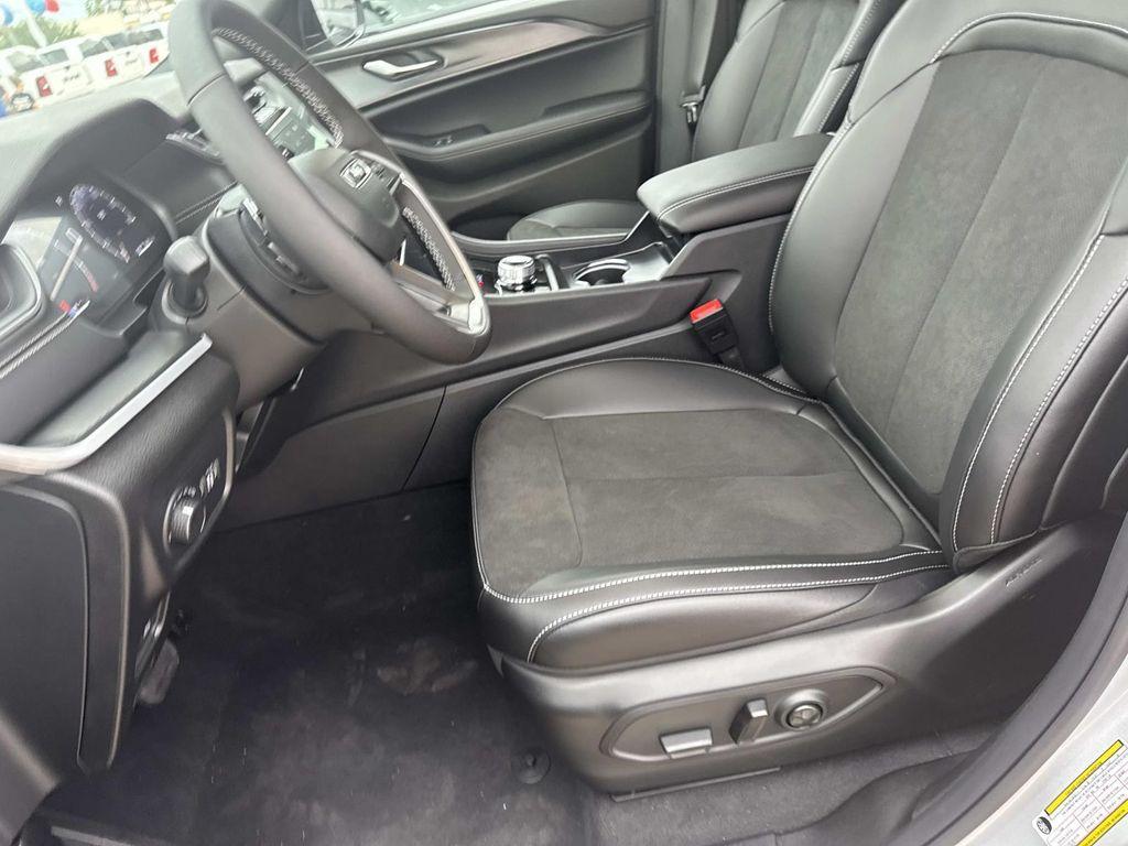 new 2025 Jeep Grand Cherokee L car, priced at $42,730