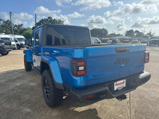 new 2025 Jeep Gladiator car, priced at $45,950
