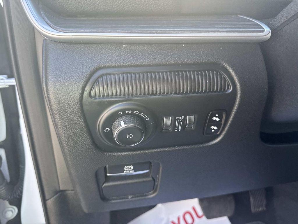 used 2024 Jeep Wagoneer car, priced at $53,997