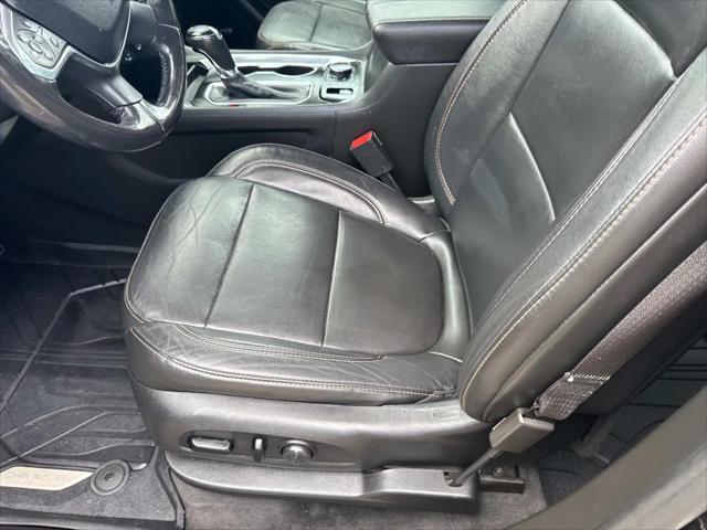 used 2020 Chevrolet Traverse car, priced at $20,997