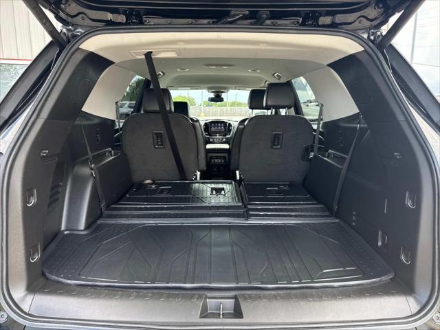 used 2020 Chevrolet Traverse car, priced at $20,997