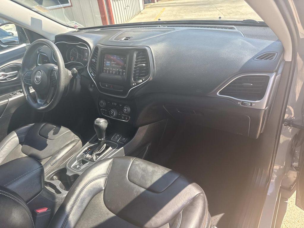 used 2020 Jeep Cherokee car, priced at $18,997