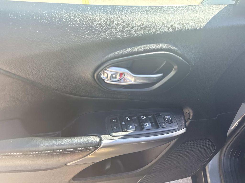 used 2020 Jeep Cherokee car, priced at $18,997