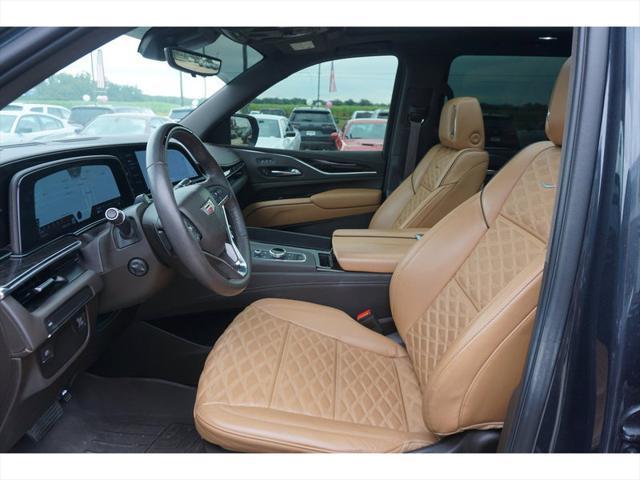 used 2022 Cadillac Escalade ESV car, priced at $83,997