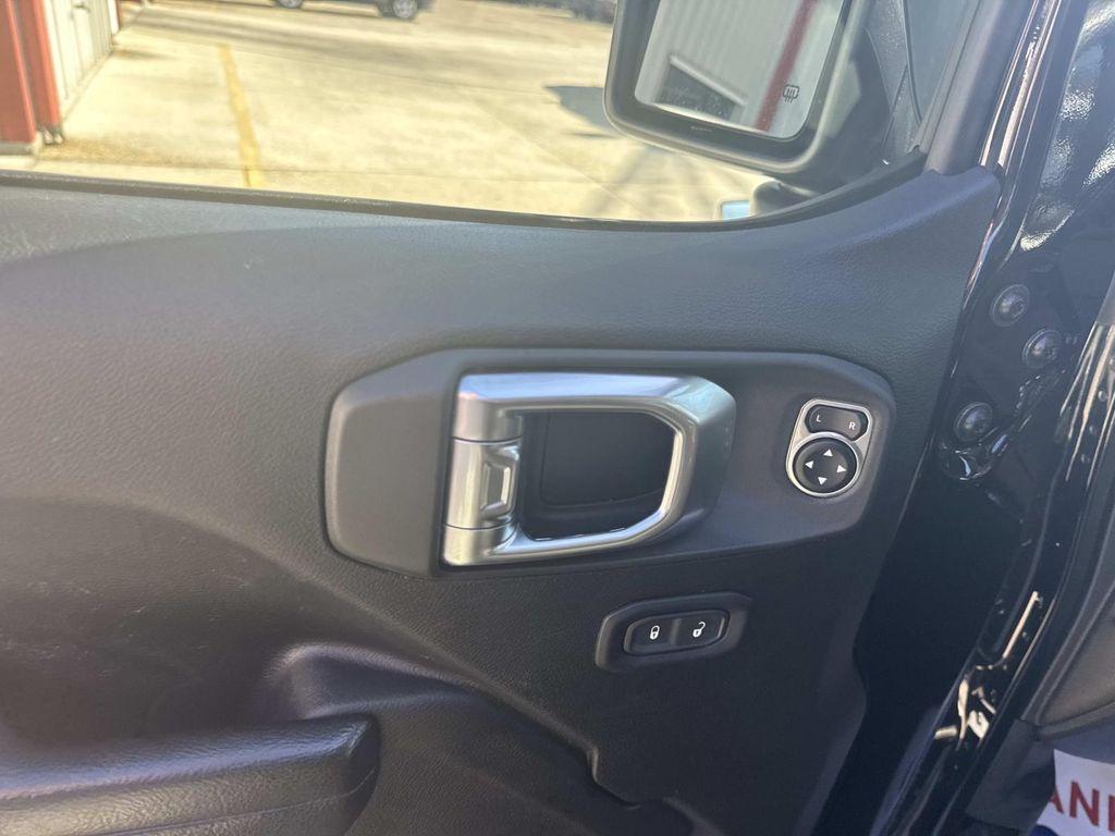 used 2023 Jeep Gladiator car, priced at $34,997