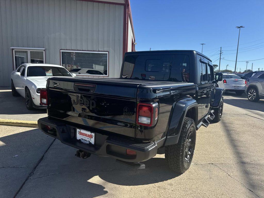used 2023 Jeep Gladiator car, priced at $34,997