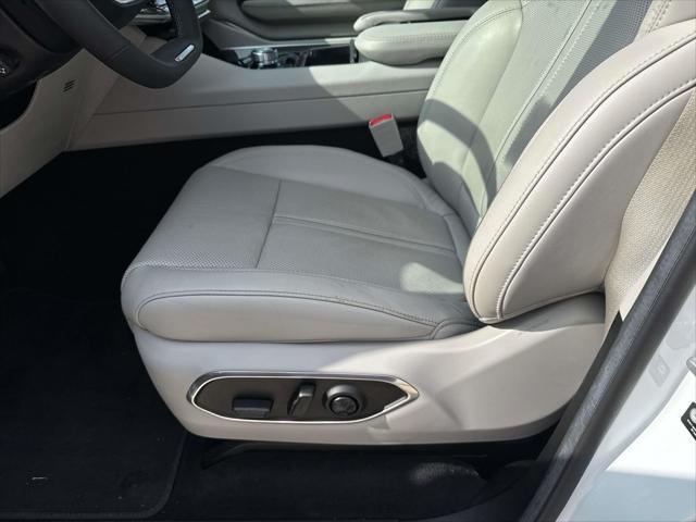 used 2022 Jeep Wagoneer car, priced at $49,997