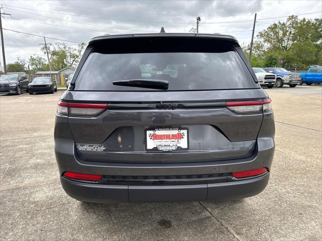 new 2025 Jeep Grand Cherokee car, priced at $41,445