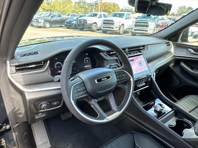 new 2025 Jeep Grand Cherokee car, priced at $51,460