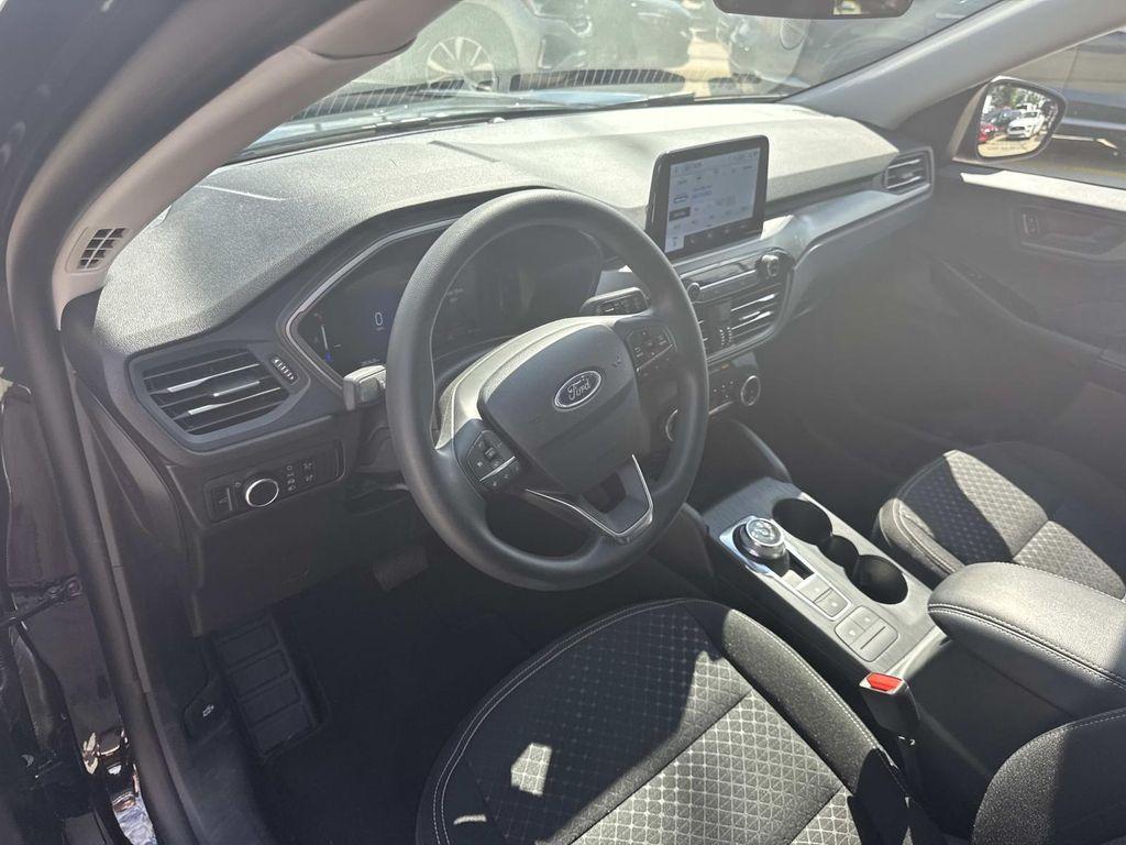 used 2025 Ford Escape car, priced at $25,997
