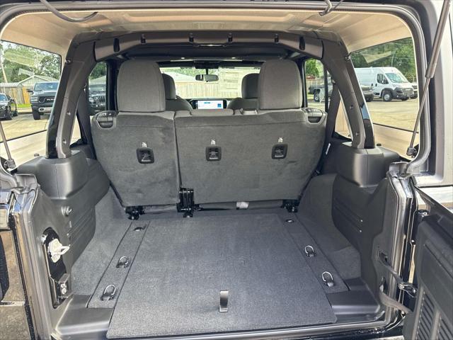new 2025 Jeep Wrangler car, priced at $40,740