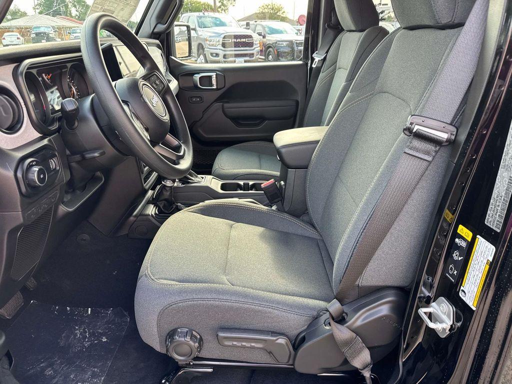 new 2025 Jeep Wrangler car, priced at $40,740