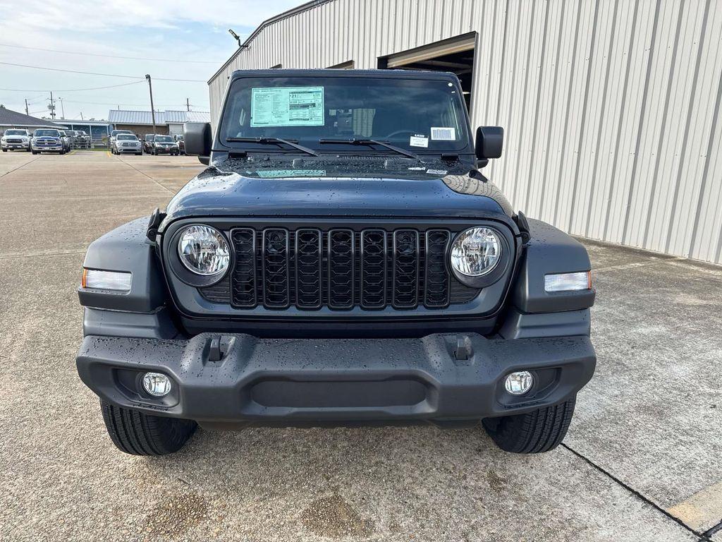 new 2025 Jeep Wrangler car, priced at $40,740
