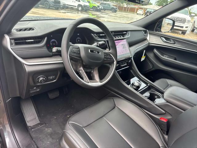 new 2025 Jeep Grand Cherokee L car, priced at $45,720