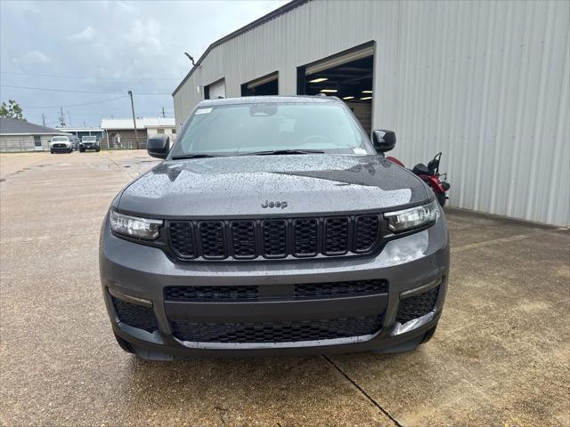 new 2025 Jeep Grand Cherokee L car, priced at $45,720