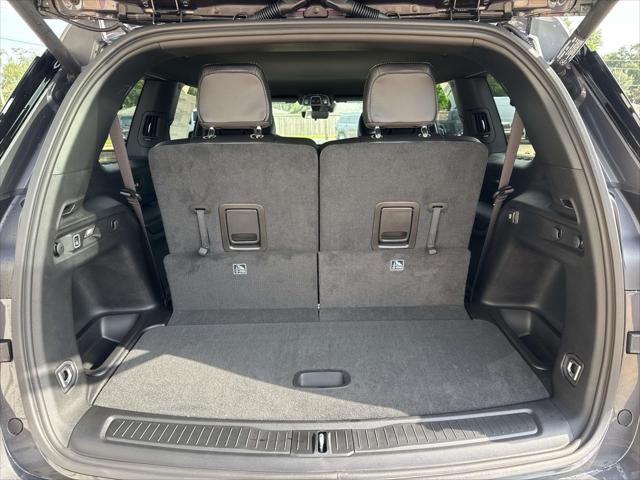 new 2025 Jeep Grand Cherokee L car