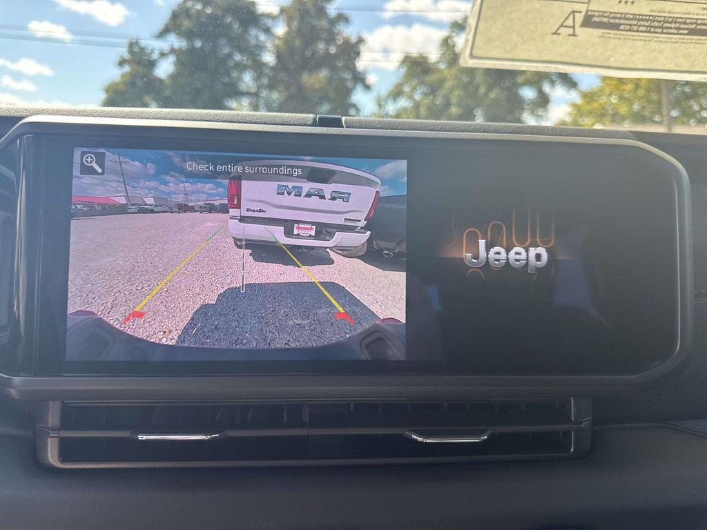 new 2025 Jeep Gladiator car, priced at $53,105