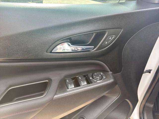 used 2022 Chevrolet Equinox car, priced at $26,997