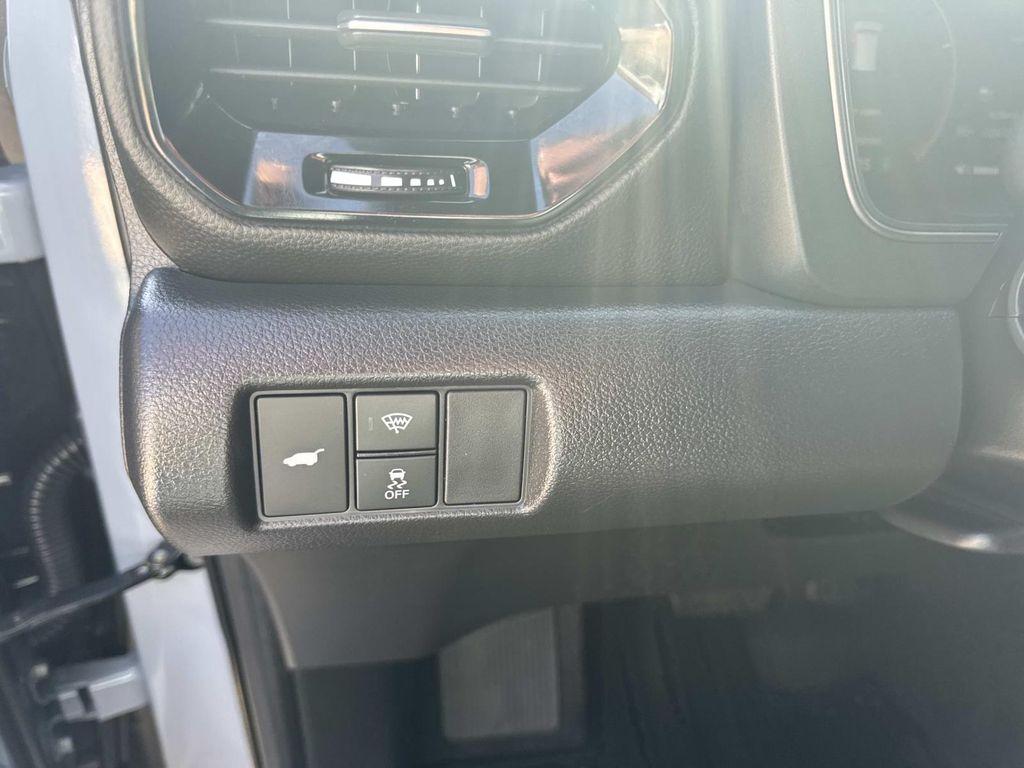 used 2024 Honda Pilot car, priced at $45,997