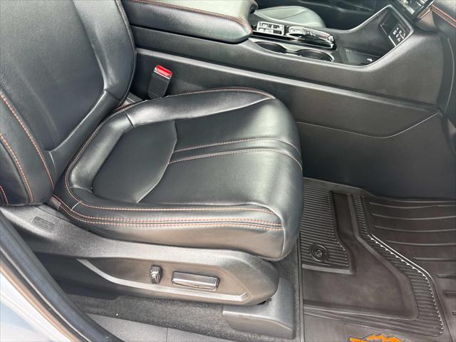 used 2025 Honda Pilot car, priced at $43,997
