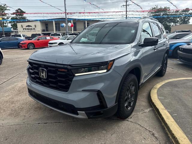 used 2025 Honda Pilot car, priced at $43,997