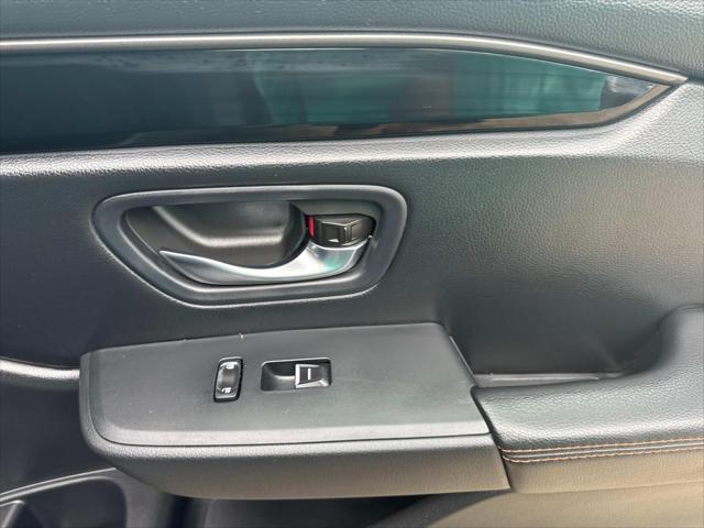 used 2025 Honda Pilot car, priced at $43,997